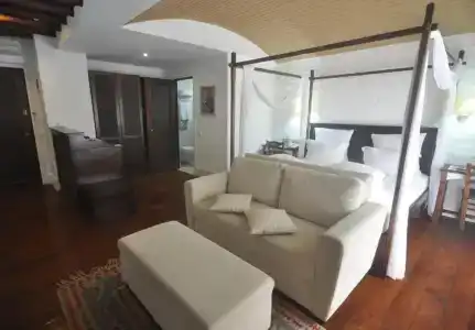 El Vino & Suites - 58