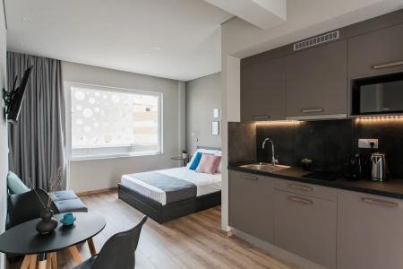 Wyz Athens  By Upstreet - 11