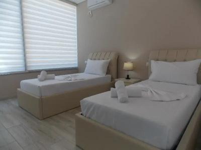 Oceanic Overview Suites - 18