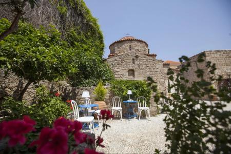 Saint Artemios and Oriental Suites - 6