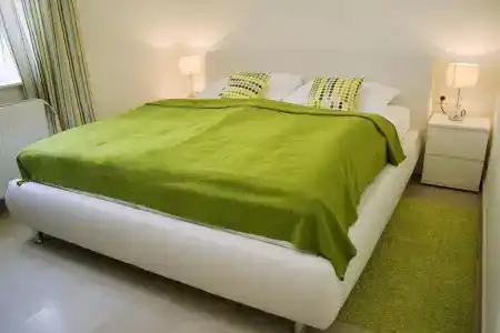 Apartments & Rooms Flowers - 2