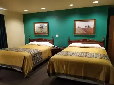 Classic Inn - 4