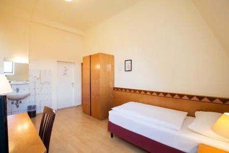Post Wien - 33