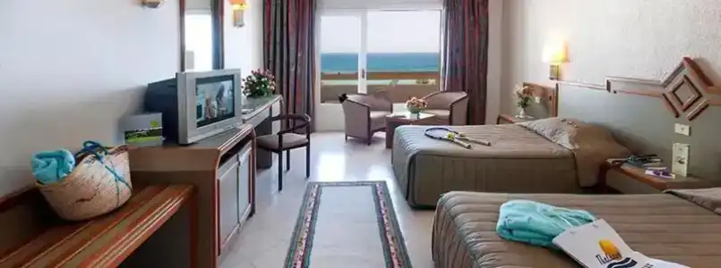 Hôtel Sol Azur Beach - 61