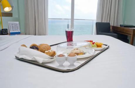Ocean Edge Suites & Colombo - 41