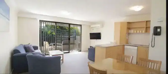 Golden Riviera Absolute Beachfront - 81