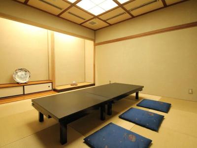 Apa Kokura Ekimae - 18