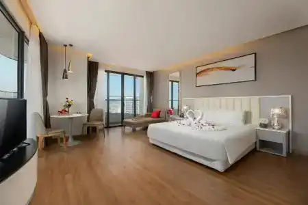 Phat Linh Halong - 79