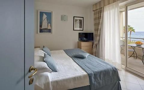 Aregai Marina & Residence - 30