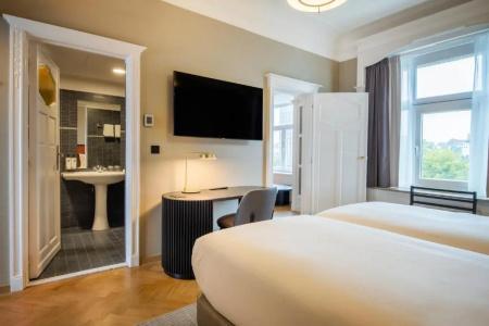 DoubleTree By Hilton Brussels City - 45