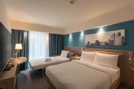 Hampton by Hilton Düsseldorf City Centre - 51