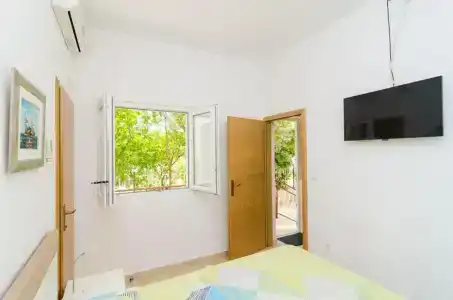 Rooms & Barišić - 246