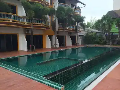 Buasri Boutique Patong - 18