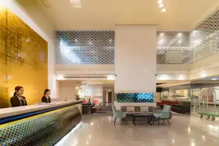 Furama Silom - 9