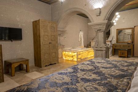Underground Cave Suites - 136
