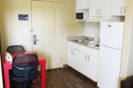 Extended Stay America Suites - - Churchland Blvd - 8