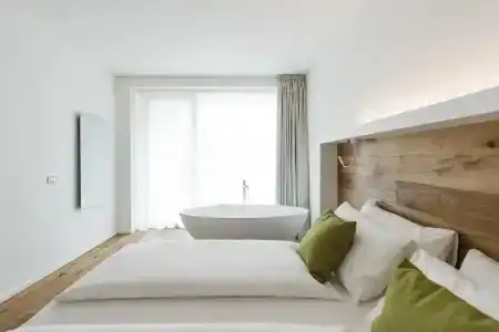 Garda Lake Suite - 80