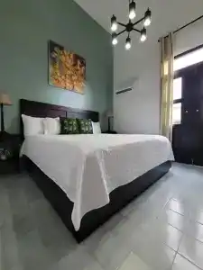 Class Colonial - 82