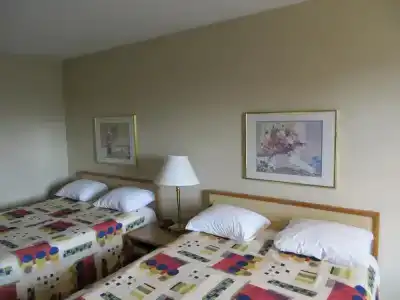 Homestyle Inn and Suites - 5