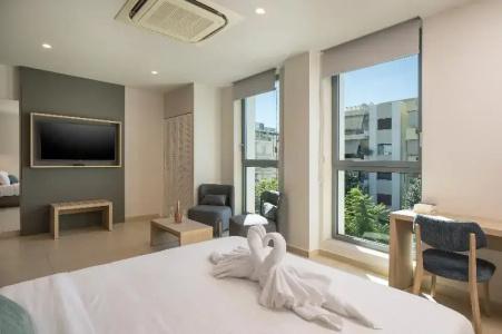 Trianon Luxury  & Suites - 164