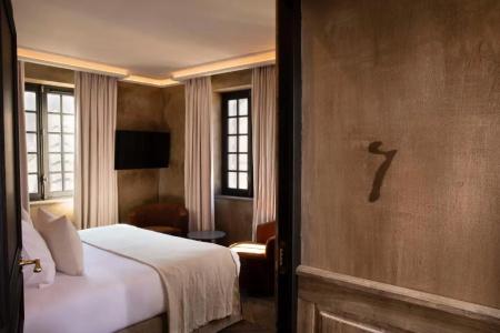 Hôtel Saint-Delis - La Maison du Peintre - Relais & Châteaux - 17