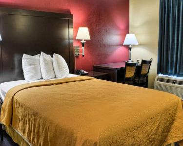 Quality Inn-Central Park Area - 39