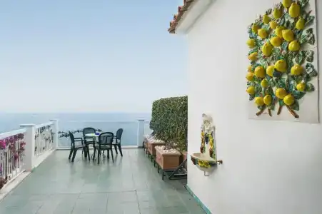 Bellevue Suite - 27