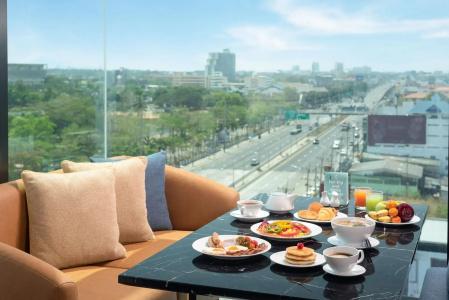 Holiday Inn & Suites Siracha Laemchabang, An Ihg - 9