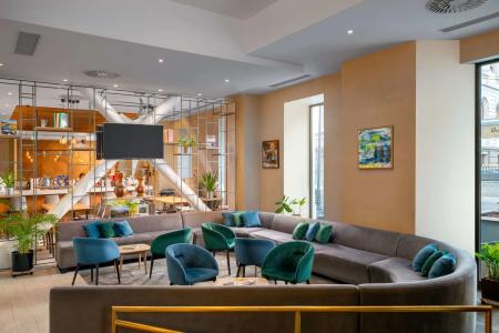 Hilton Garden Inn Bucharest - 1