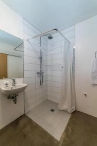 Álftröð Guesthouse - 14