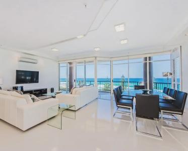 Oceana On Broadbeach - 33