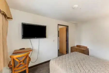 Breeze Inn - 120