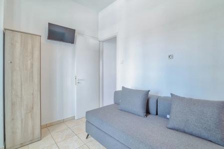 Pavlos Place - 221