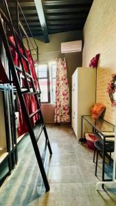 Iconic Athens Hostel - 28