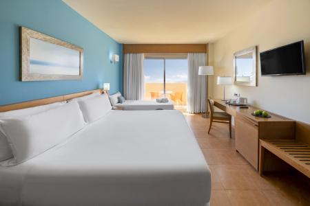 Elba Carlota Beach & Convention Resort - 4