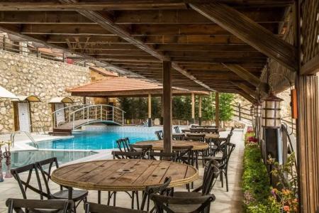Wooden Arcs & Spa - 12