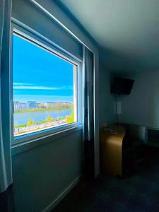 Novotel Nantes Centre Bord de Loire - 97