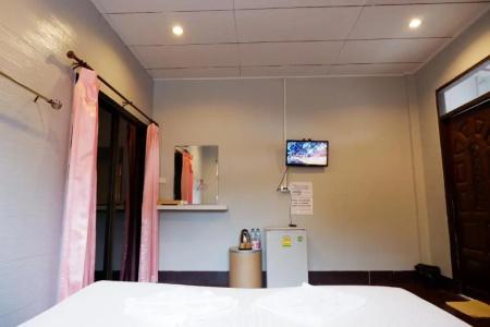 Marina hut guest house - 56