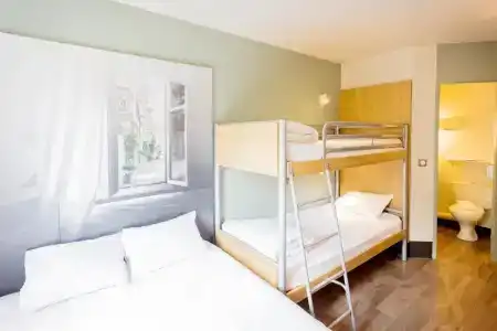 b&b hôTel Aix-En-Provence Pont De l'Arc - 14