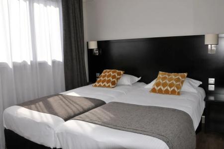Hôtel Des Quatrans - 6