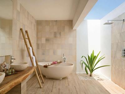 Mӧvenpick Resort Kuredhivaru Maldives - 6