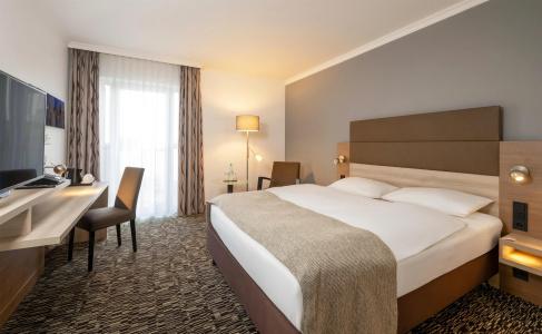 Park Inn by Radisson Köln City West - 2