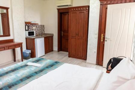 Atam Suites - 201