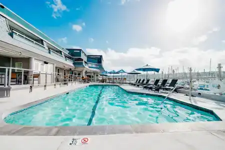 Bay Club and Marina - 17