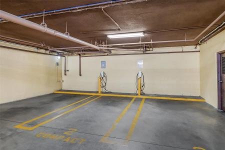 Best Western Plus La Mid-Town - 14