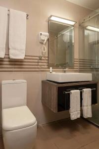 Golden Tulip - 57