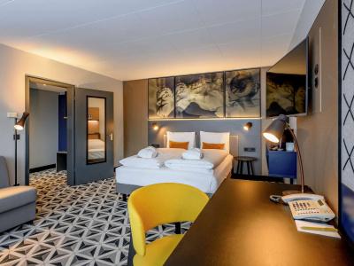 Mercure Freiburg am Münster - 1