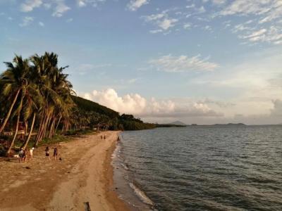 Jansom Beach Resort - 11