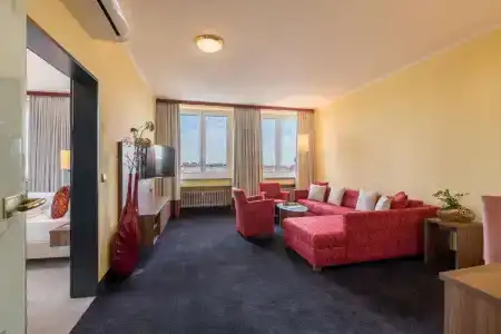 Best Western Augusta - 24
