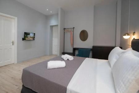 Plaka Arch Suites - 25